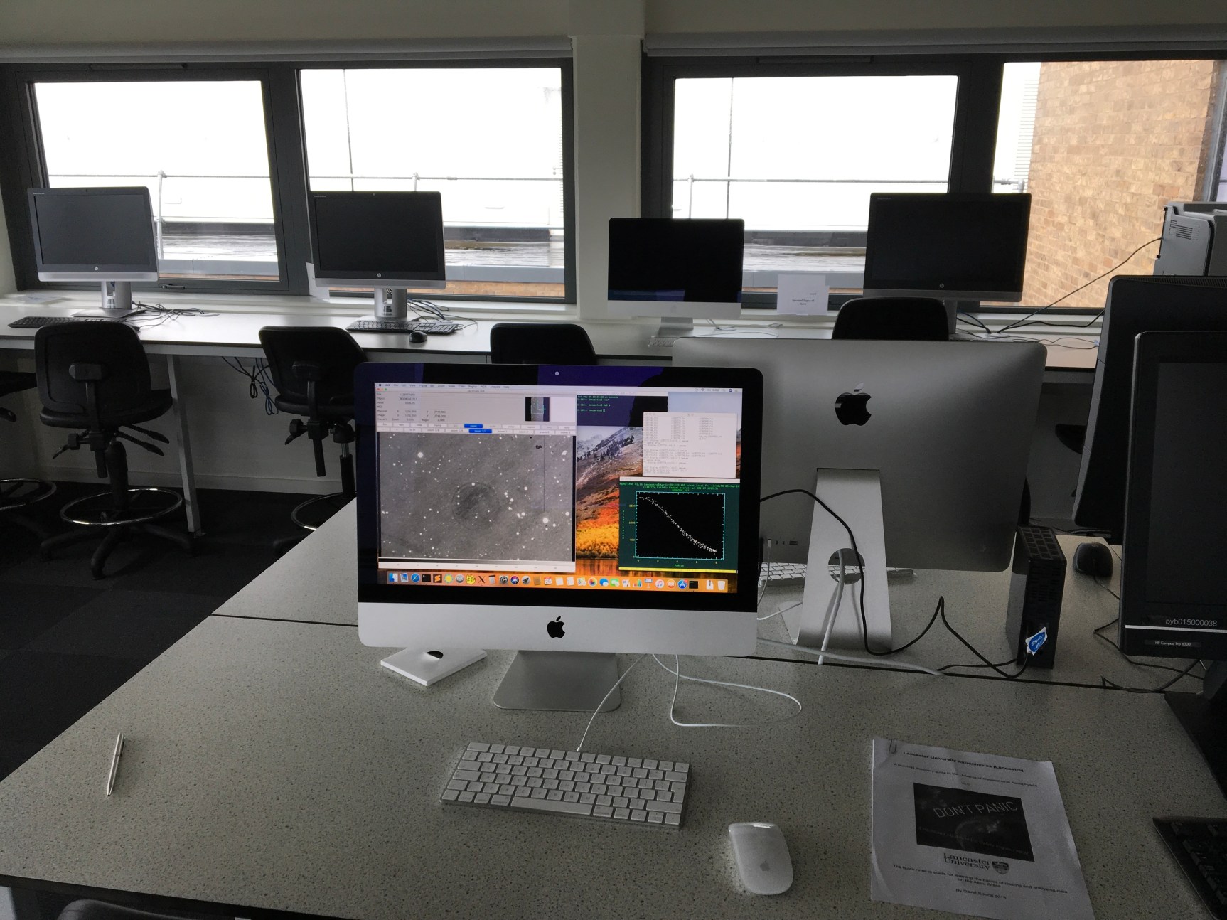 Mac computers in the Astrolab